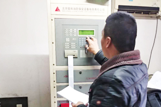 |ǅ^(q)̈(chng)늚(zi)O(jin)ϵy(tng)bע@c(din)(wn)}